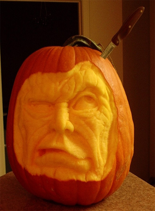 Amazing Halloween Pumpkin Carvings 16