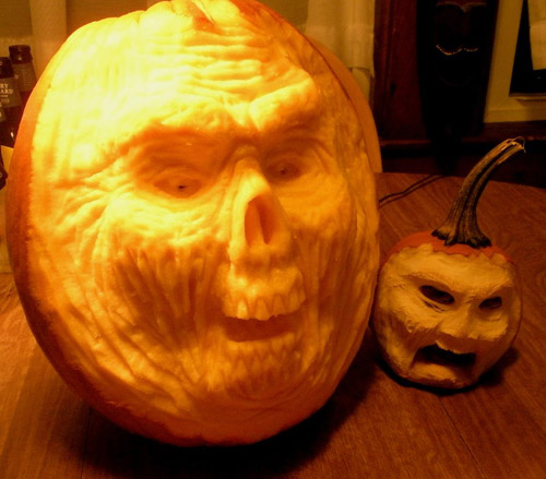 Amazing Halloween Pumpkin Carvings 21 Amazing Halloween Pumpkin Carvings 21