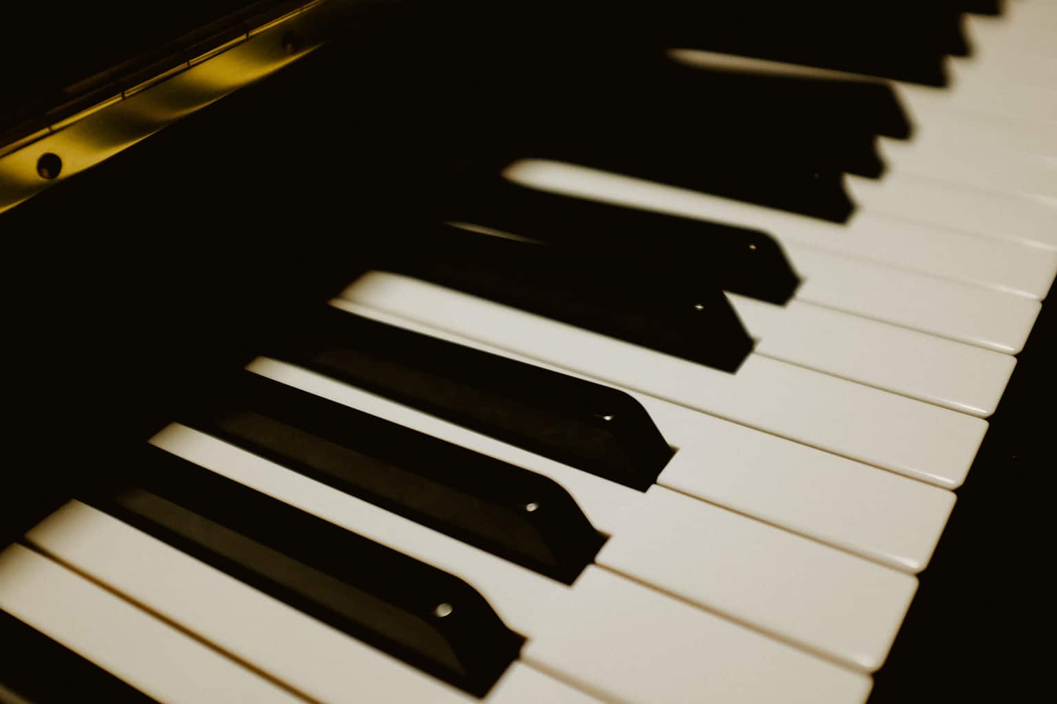 piano keyboard